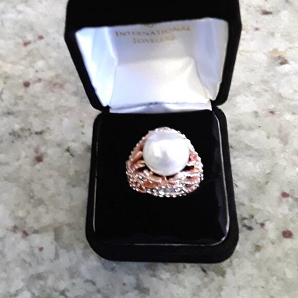 NIB Sz 9 Rose Gold Diamond Rhinestone & Pearl Cocktail Statement Ring - Picture 3 of 6